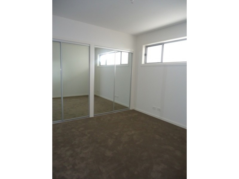 104/90 WHITE STREET, Mordialloc VIC 3195