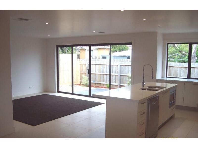 52A SEVENTH STREET, Parkdale VIC 3195