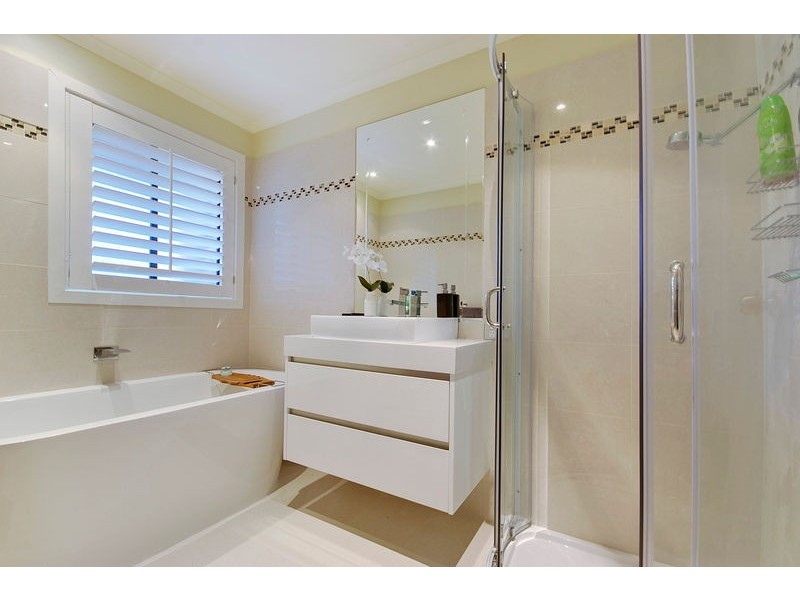 16 Thomas Street, Mordialloc VIC 3195