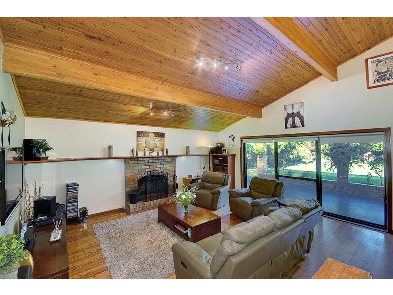 16 Thomas Street, Mordialloc VIC 3195