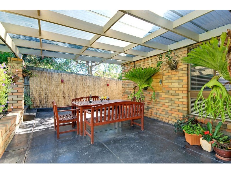 16 Thomas Street, Mordialloc VIC 3195
