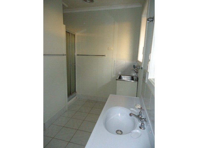 2/182 Nepean Highway, Aspendale VIC 3195