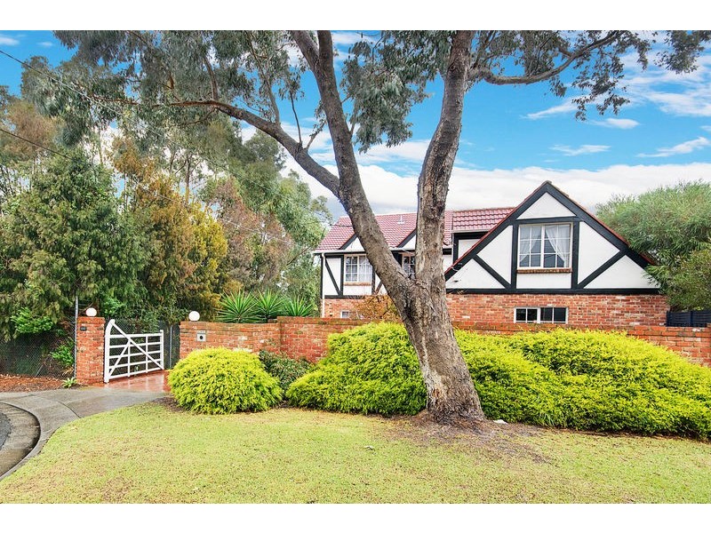 38 McClure Road, Dingley Village VIC 3172