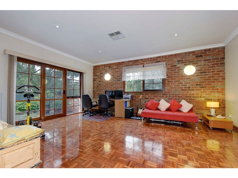 38 McClure Road, Dingley Village VIC 3172