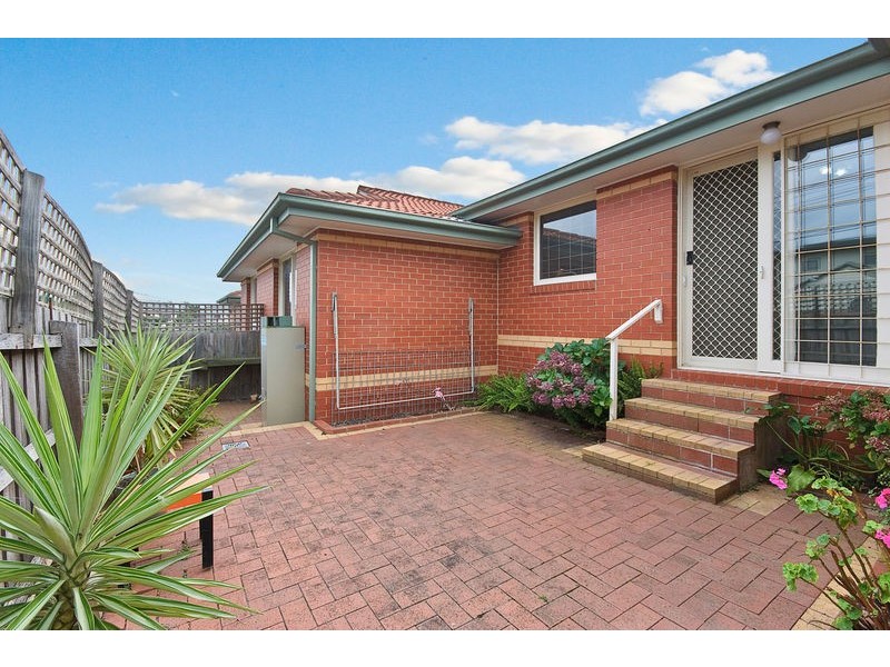 2/15 WORTHING ROAD, Highett VIC 3190
