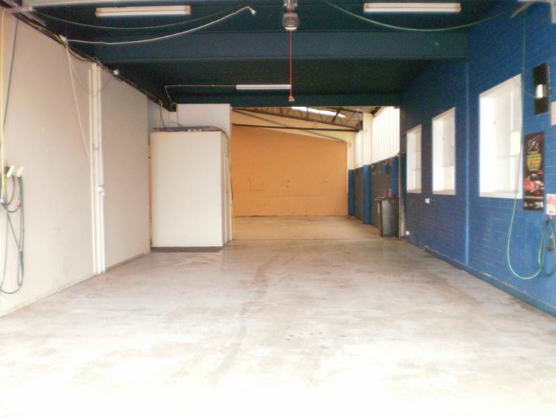 2/233-235 BOUNDARY SROAD, Mordialloc VIC 3195