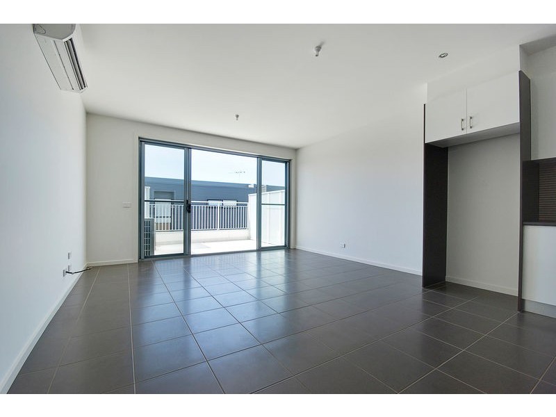 17/90 WHITE STREET, Mordialloc VIC 3195