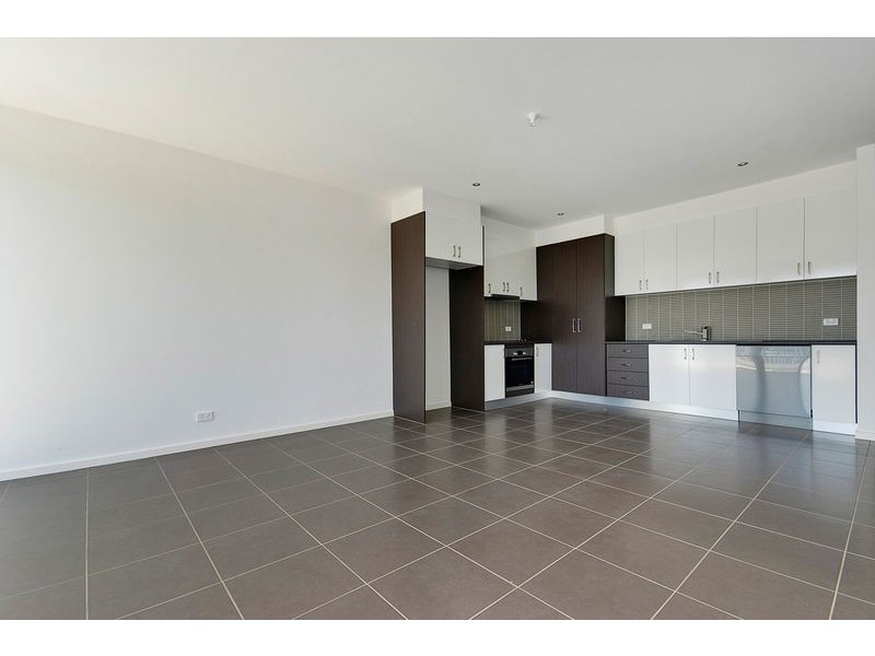 17/90 WHITE STREET, Mordialloc VIC 3195