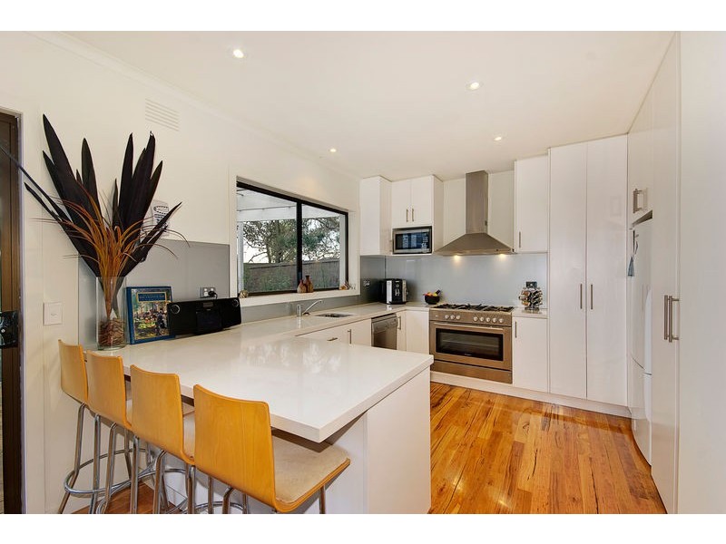 1/8 The Corso, Parkdale VIC 3195