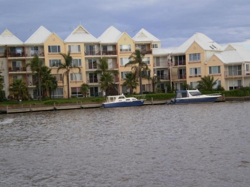 12A/21 THOMPSON ROAD, Patterson Lakes VIC 3197