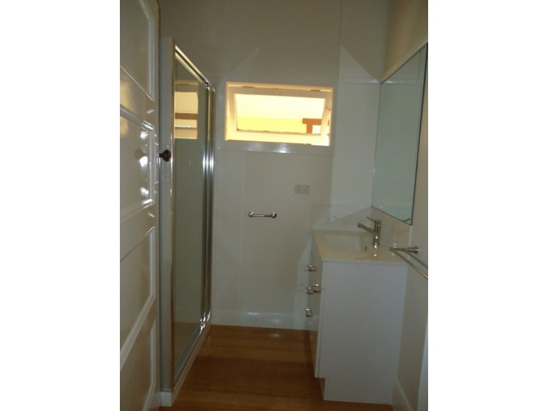 5 POWLETT STREET, Mordialloc VIC 3195