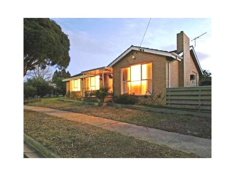 7 ADINA COURT, Frankston VIC 3199