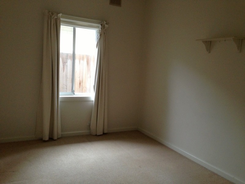 11 DAVEY STREET, Parkdale VIC 3195