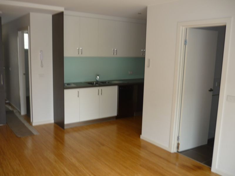 107/90 WHITE STREET, Mordialloc VIC 3195