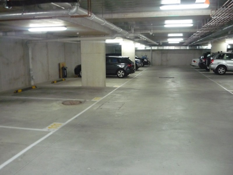 103/90 WHITE STREET, Mordialloc VIC 3195