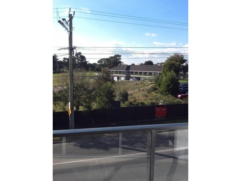 202/90 WHITE STREET, Mordialloc VIC 3195