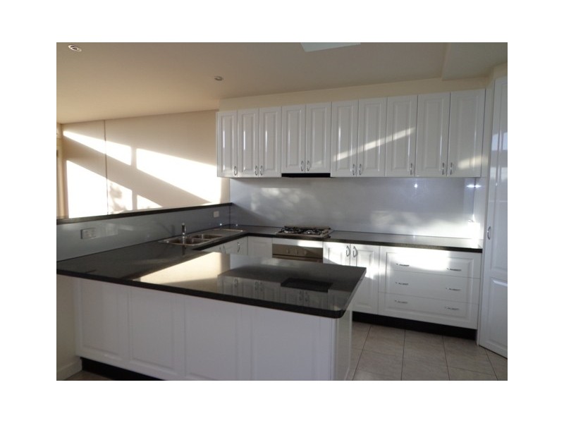 6 DENMAN AVENUE, Edithvale VIC 3196