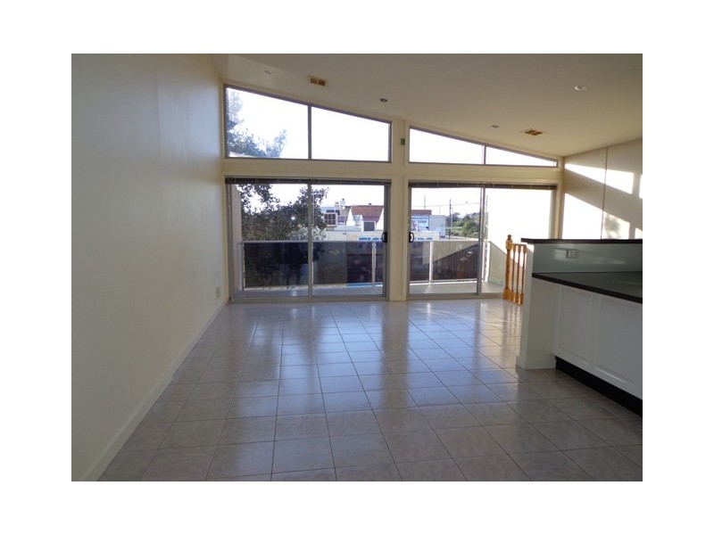 6 DENMAN AVENUE, Edithvale VIC 3196