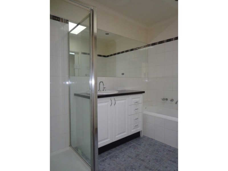 6 DENMAN AVENUE, Edithvale VIC 3196