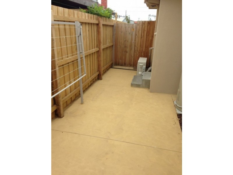 3/107 ALBERT STREET, Mordialloc VIC 3195