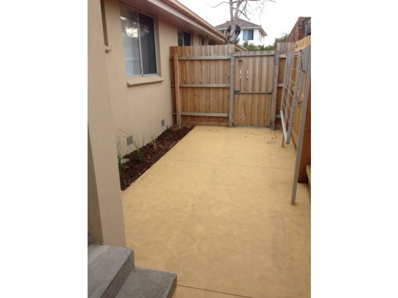 3/107 ALBERT STREET, Mordialloc VIC 3195