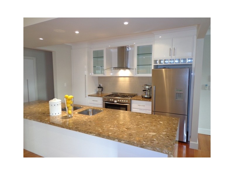 76A Warren Road, Mordialloc VIC 3195