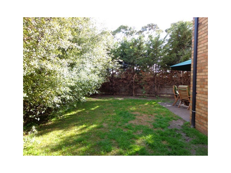 24 JACKIE COURT, Aspendale Gardens VIC 3195