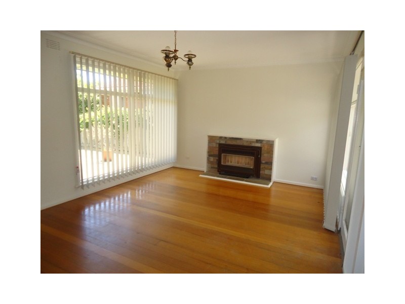 24 YACKATOON AVENUE, Aspendale VIC 3195