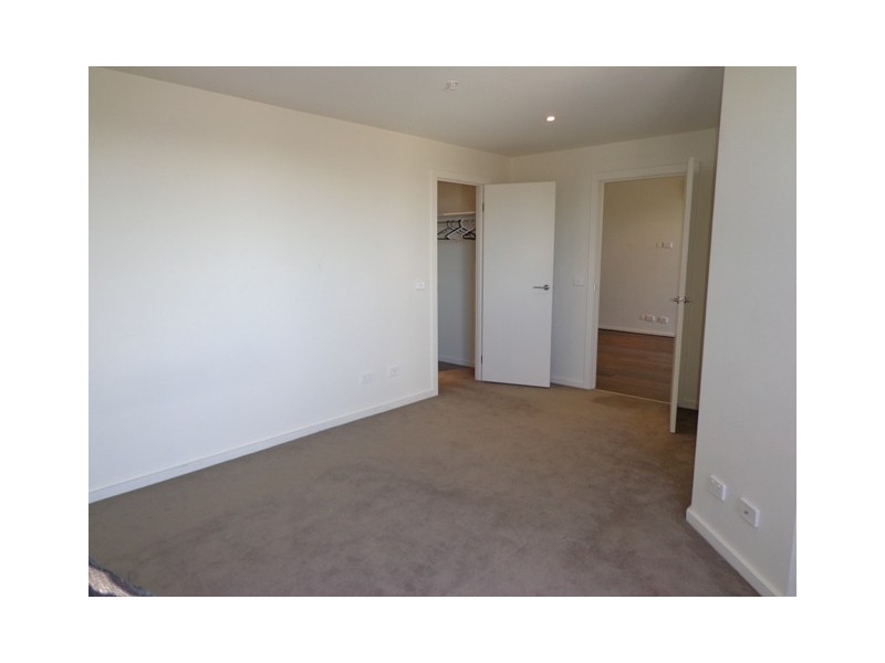 10/538 MAIN STREET, Mordialloc VIC 3195