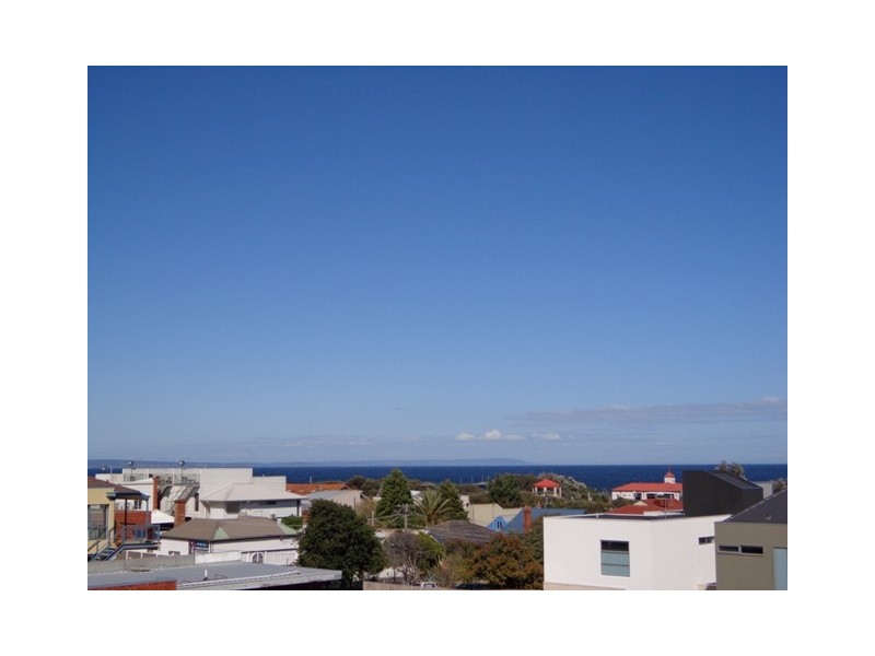 10/538 MAIN STREET, Mordialloc VIC 3195