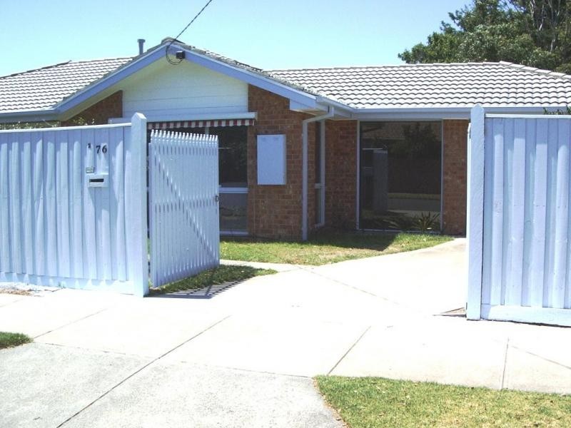 2/76 RAE AVENUE, Edithvale VIC 3196