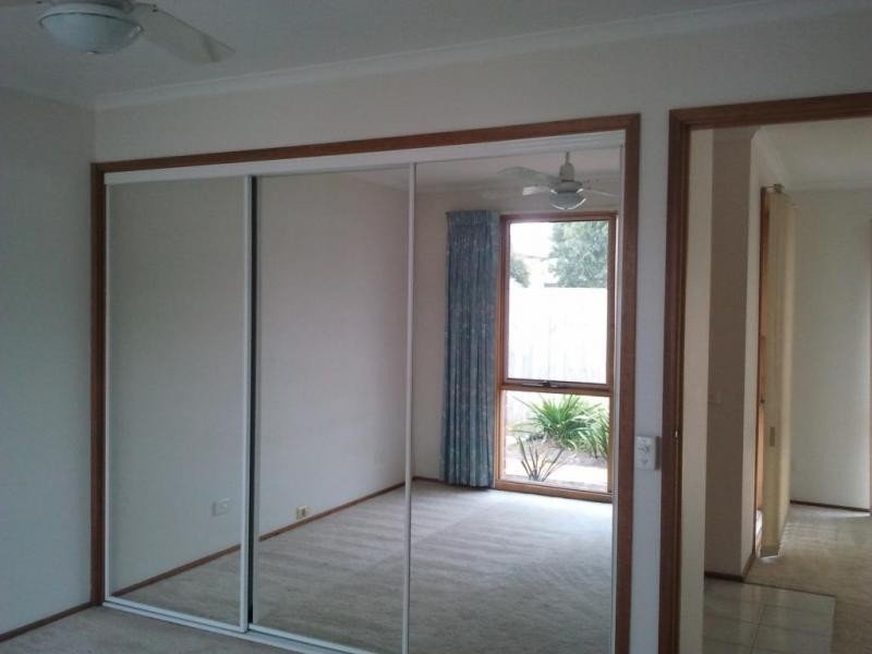 2/76 RAE AVENUE, Edithvale VIC 3196