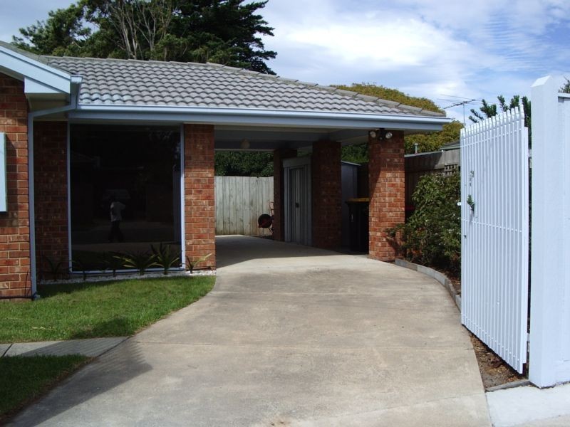 2/76 RAE AVENUE, Edithvale VIC 3196