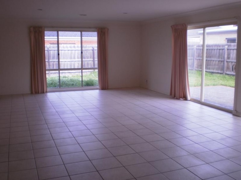 20 POOLEY BRIDGE ROAD, Mordialloc VIC 3195