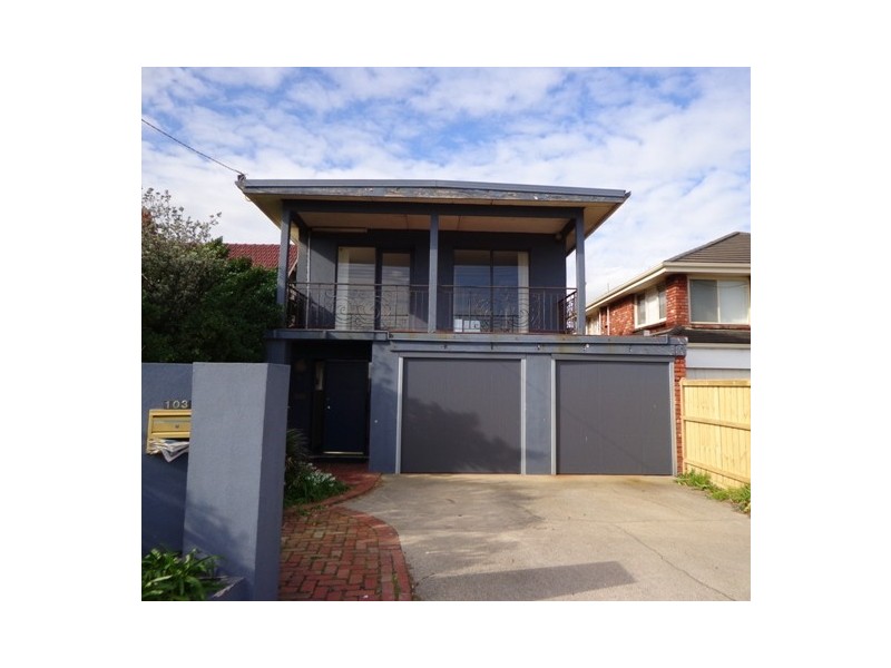 103 BEACH ROAD, Mentone VIC 3194