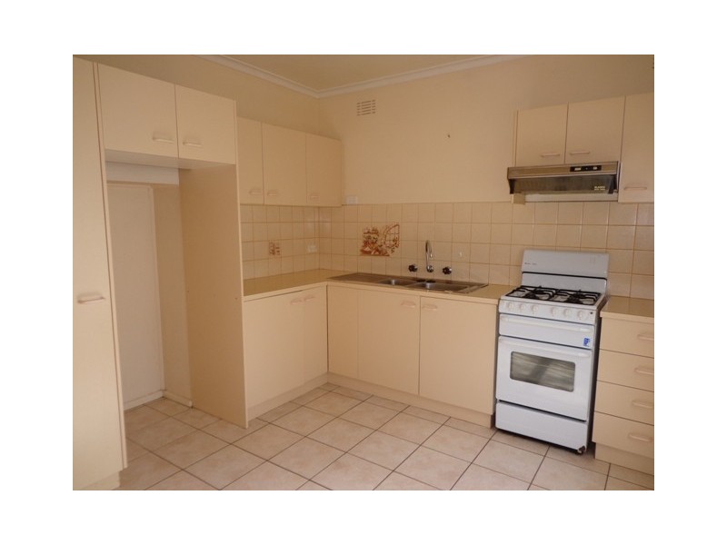 2 YALAMBEE AVENUE, Aspendale VIC 3195