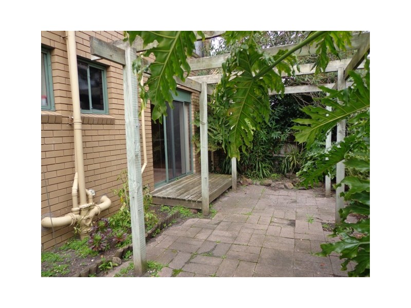 10/62 BEACH ROAD, Mentone VIC 3194