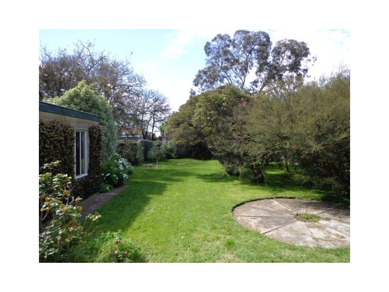 7 Eurythmic Street, Mordialloc VIC 3195
