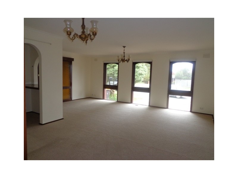 654 FERNTREE GULLY ROAD, Wheelers Hill VIC 3150