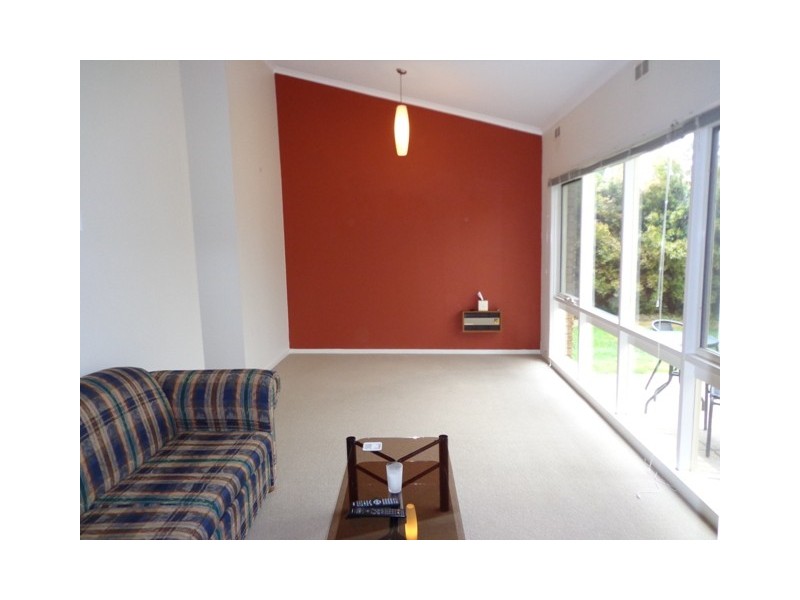 10/107 – 109 Barkly Street, Mordialloc VIC 3195