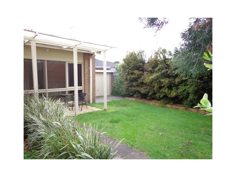 10/107 – 109 Barkly Street, Mordialloc VIC 3195