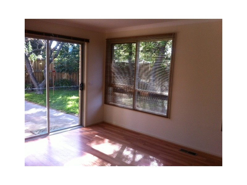 25 MARCUS ROAD, Dingley Village VIC 3172