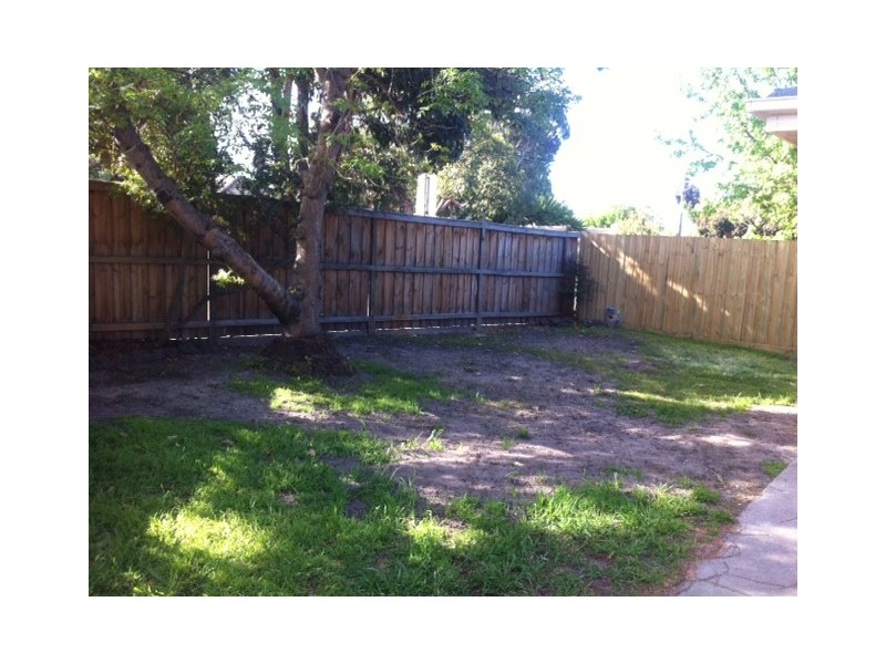 25 MARCUS ROAD, Dingley Village VIC 3172