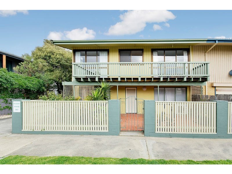 1/10 ROYCROFT AVENUE, Aspendale VIC 3195
