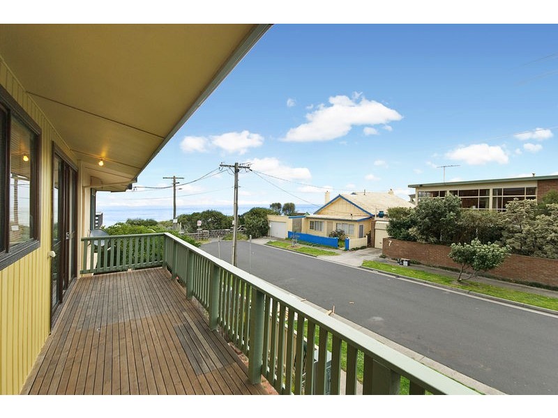 1/10 ROYCROFT AVENUE, Aspendale VIC 3195