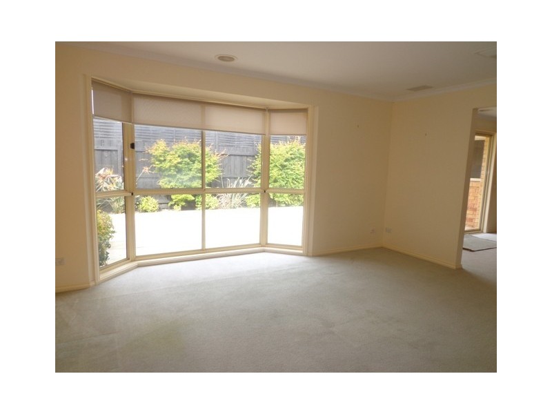 1/21 BAYSIDE AVENUE, Edithvale VIC 3196