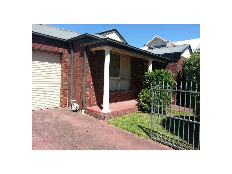 1/82 CHUTE STREET, Mordialloc VIC 3195