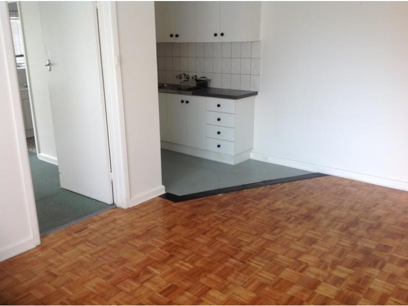 2/1A SPRAY STREET, Parkdale VIC 3195