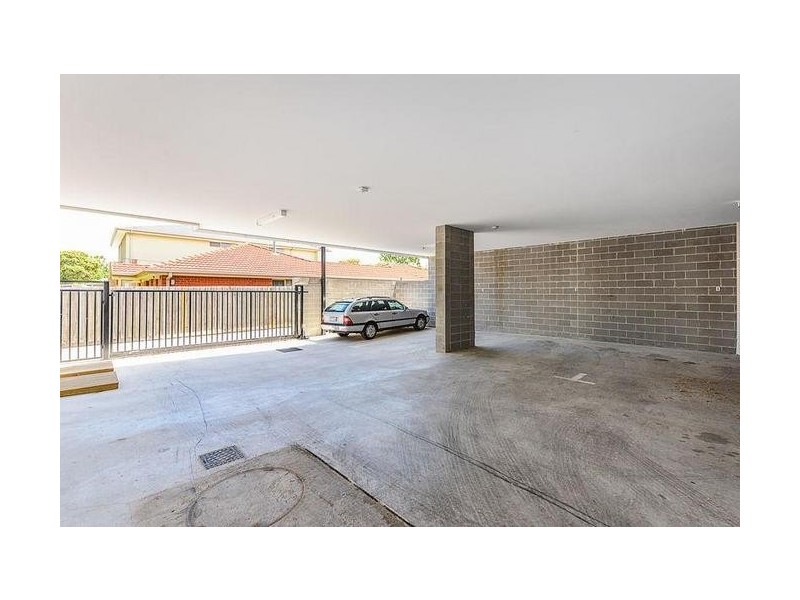 2/83-85 WARREN ROAD, Parkdale VIC 3195