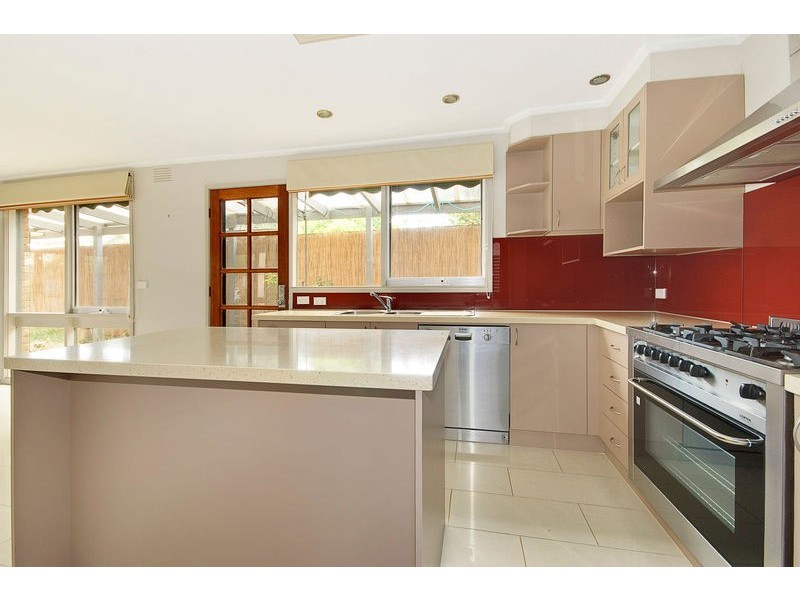 1/2-4 Williams Grove, Bonbeach VIC 3196